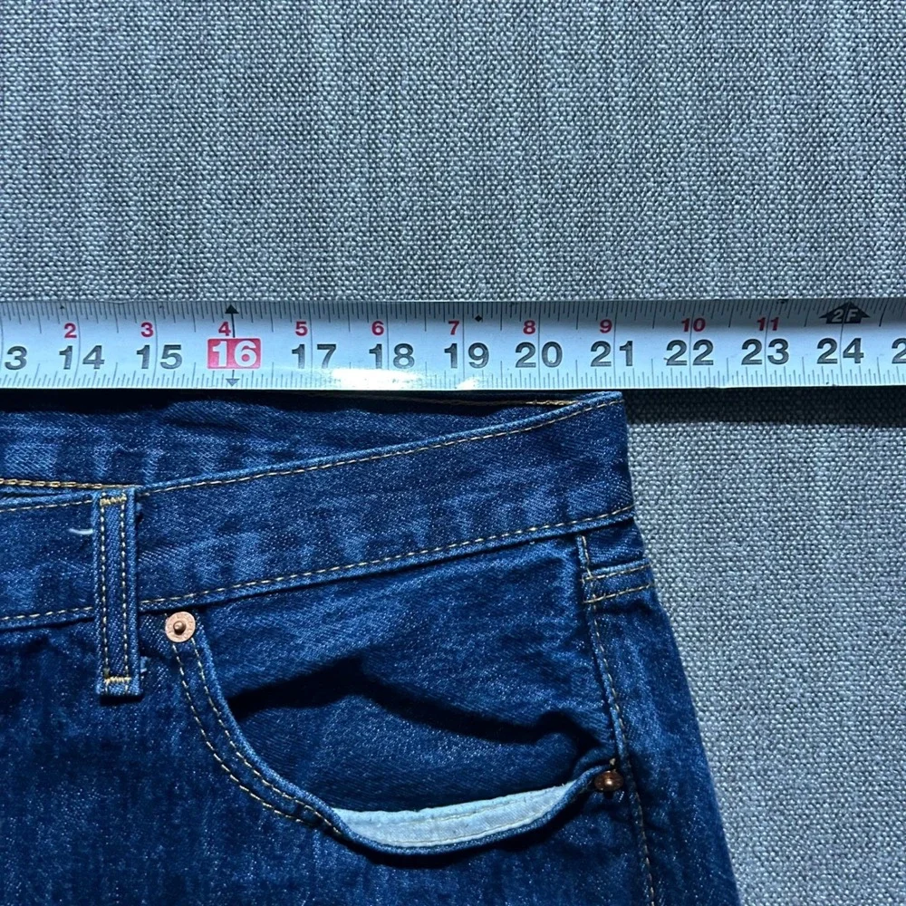 Levi's 501 Original Fit Jeans Mens 42x32 Dark Indigo Blue Button Fly Straight